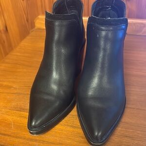 Vince Camuto Black Pointed-Toe Ankle Boots